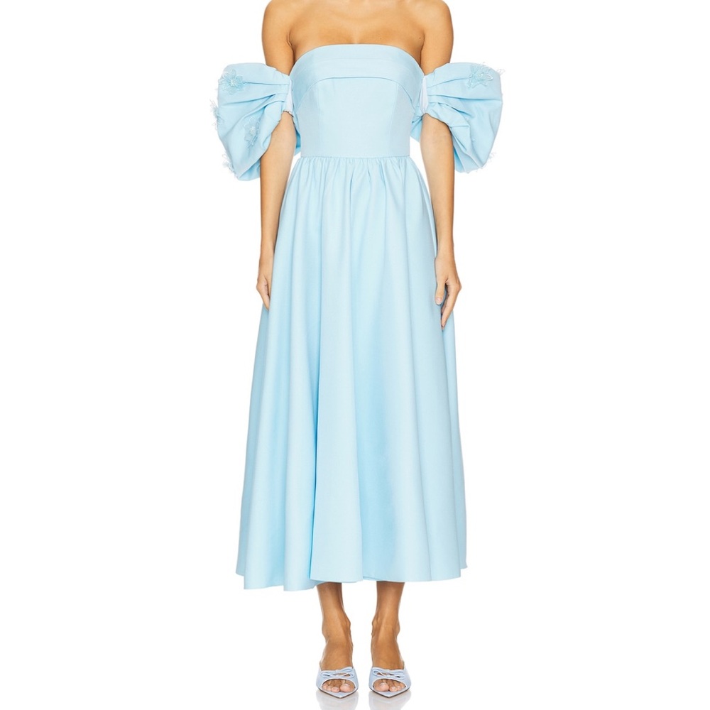 Elliatt Destiny Midi Dress in Ice Blue